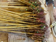 -老街烧烤大排档·地道湖北菜·龙虾馆(汉口火车站店)