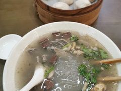 -百年尹氏汤包(环球美食荟店)