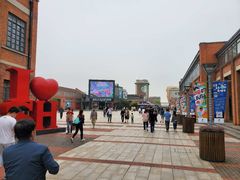 -TIMES CITY OUTLETS 时代·城市·奥特莱斯(上海国际时尚中心店)