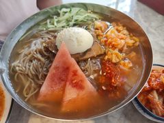 -屋里家延边朝鲜族冷面(梅林3店)