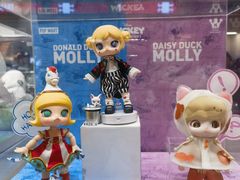 -泡泡玛特POPMART(蓝色港湾店)