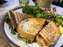 超级牛肉帕尼尼-O'mills Sourdough Bakery&Bistro(永嘉路店)