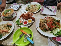-Jungle Kitchen