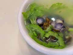 -鑫悦楼煎蟹·16年海鲜大排档