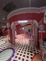点击看大图 -Qmiss家庭娱乐中心(恒隆广场店)