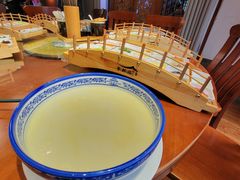 -香麒园·过桥米线·南湖雅宴