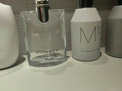 -浅深(世茂滨江精品店)