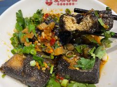 -呷佬·长沙手工米粉(金沙江路店)