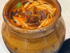 罐罐臭豆腐米线-云平风味园(护国路店)