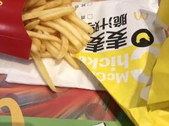 -麦当劳(宝山大厦店)