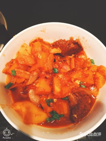 第一次买了桂皮，八角，干辣椒炖牛腩