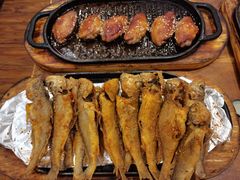 -老东镇啤酒屋海鲜加工·蒸汽海鲜·海鲜烧烤(台东店)