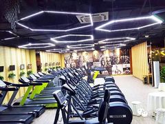 -宝德龙游泳健身