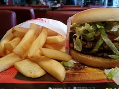 -FATBURGER 特富客汉堡(外交公寓店)