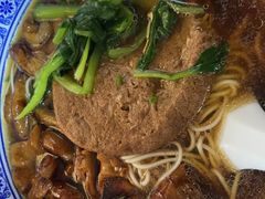 -沪西老弄堂面馆(定西路店)