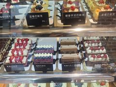 -红跑车蛋糕世界(网巾市店)