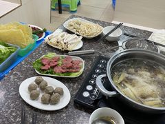 -山珍鲜牛肉火锅本地老字号(汕中老店)