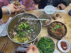 -谢老五跷脚牛肉·非遗传承店