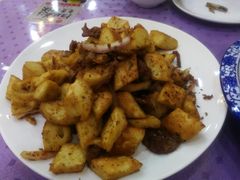 馕丁炒肉-新疆巴州金丝特餐厅(大钟寺店)