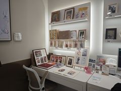 -HIMO海马体照相馆(上海华润CP静安店)