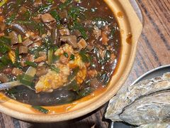 -蚝堡海鲜·威海菜·海肠捞饭·烧烤·亚洲吃蚝公司(幸福门店)