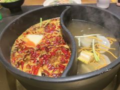 -沸炉重庆老火锅(军事博物馆店)