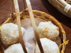 -包整·丝娃娃(一览甲秀楼风景店)