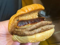 -麦当劳(展览路店)