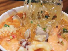 何记花甲粉-何记花甲(海岸城旗舰店)
