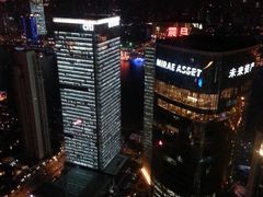 -上海浦东丽思卡尔顿酒店