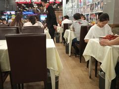 大堂-簋街仔仔小龙虾(总店)