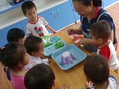 -四叶草托育园(张江园店)