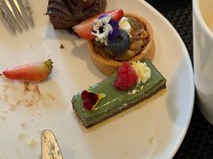 -圣丰索菲特·2 On 988 Café 自助餐厅