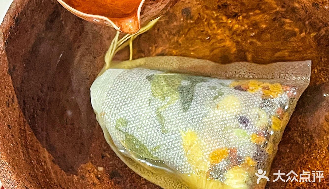 把菜品当作艺术品来做的素食餐厅，还代客泊车！