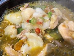 -极有家小鱼小鸡石锅煲(佳兆业店)