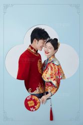 -雪中彩影婚纱摄影·微光艺术中心