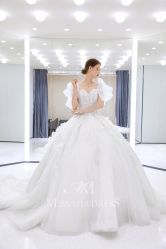 -MISS MIA 婚纱品牌馆