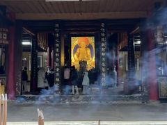 -峨眉山报国寺