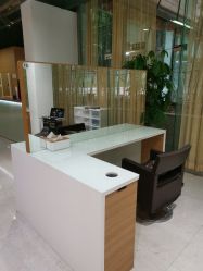 -CARR SALON