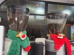 -YOLO COFFEE(深房广场店)