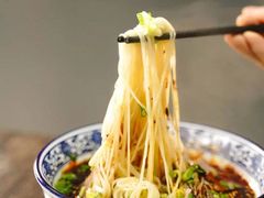 -汉九宫牛肉面·清真(兰州市自来水总公司住宅楼店)