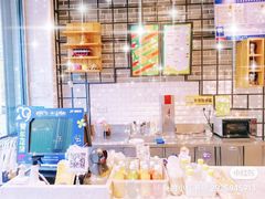 -皇冠幸福里动物奶油生日蛋糕(工业三路店)