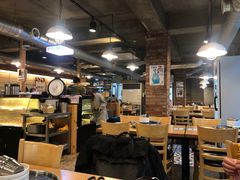 -江南猪肉商会无限续吃(弘大店)