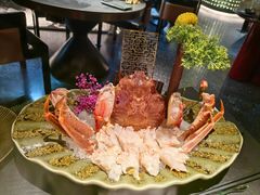 -蟹犇前•帝王蟹雪蟹(陆家嘴店)