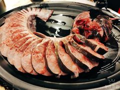 -刘姐啤酒鱼民族演艺餐厅(西街总店)