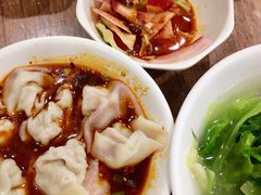 -继红顺河抄手名小吃