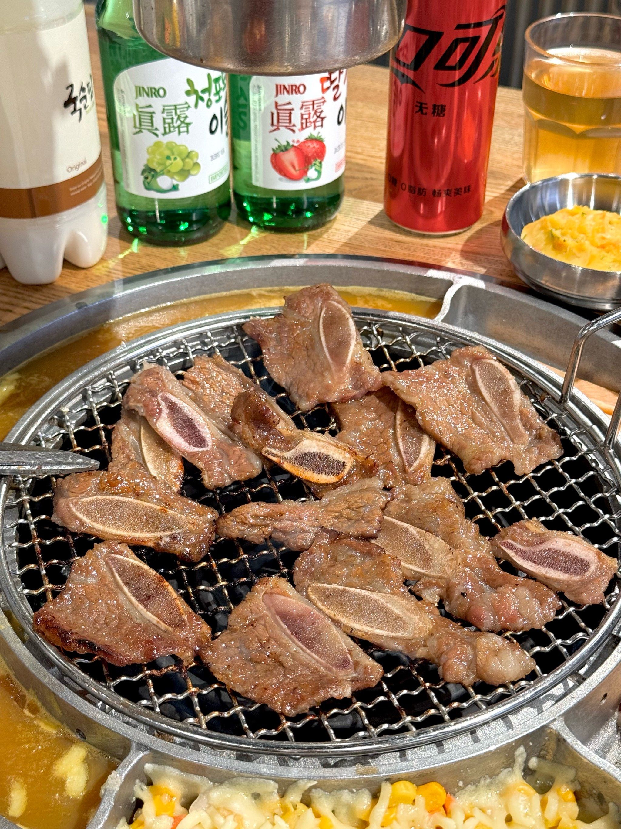 好吃爆了!香喷喷的烤牛仔骨!