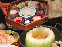 -得意咚瓜·顺德鱼生·冬瓜火锅(深圳首店)