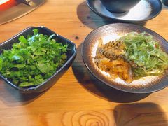 凉拌鱼皮-湊湊火锅·茶憩(杭州湖滨银泰in77店)