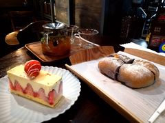 -黑草莓(重庆路店)